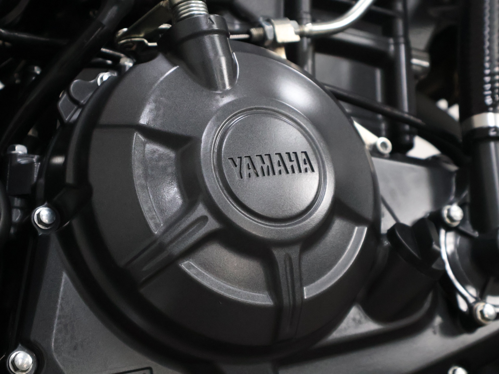 YAMAHA MT-03 CONNECTED ABS