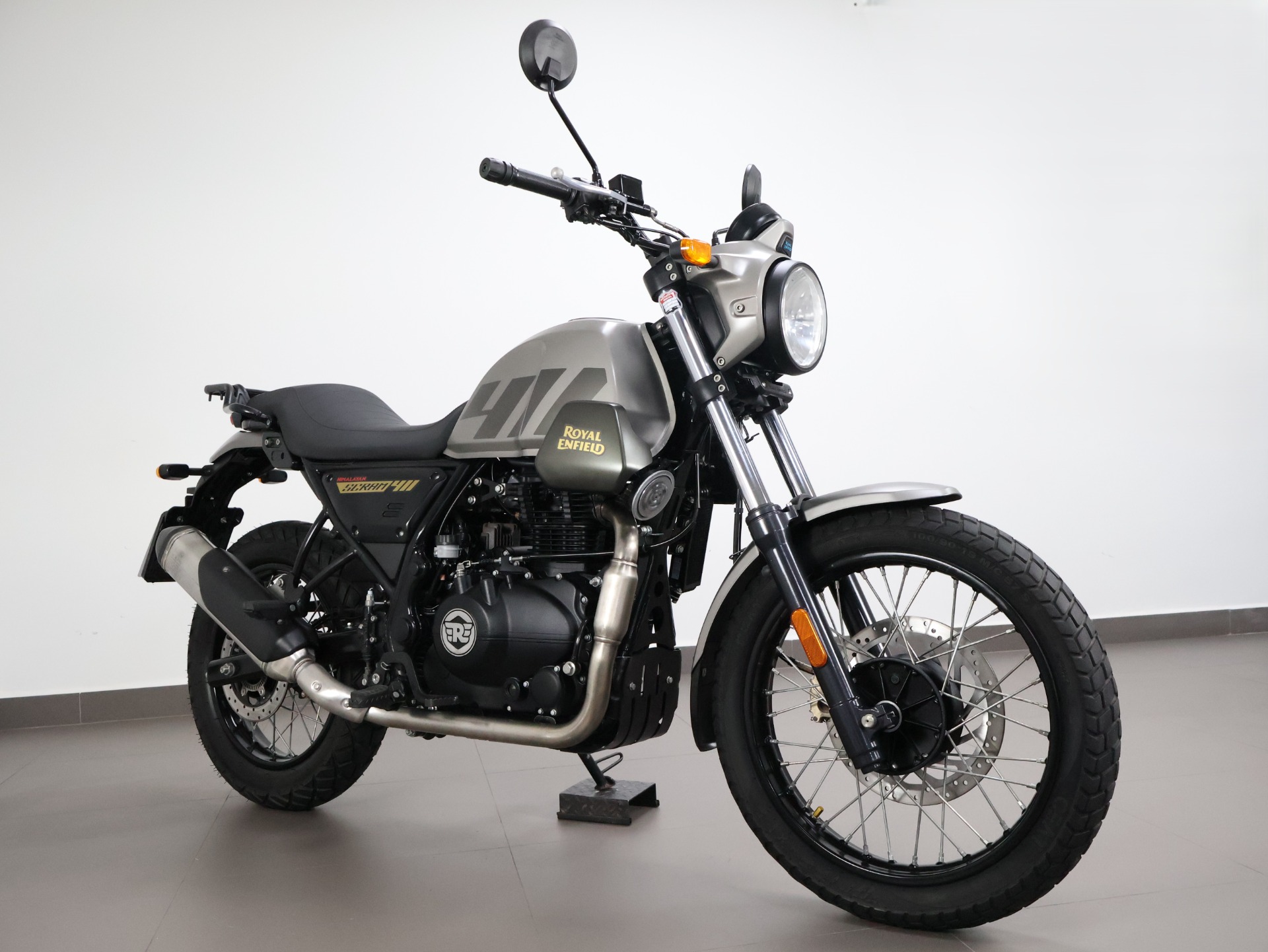 ROYAL ENFIELD SCRAM 411