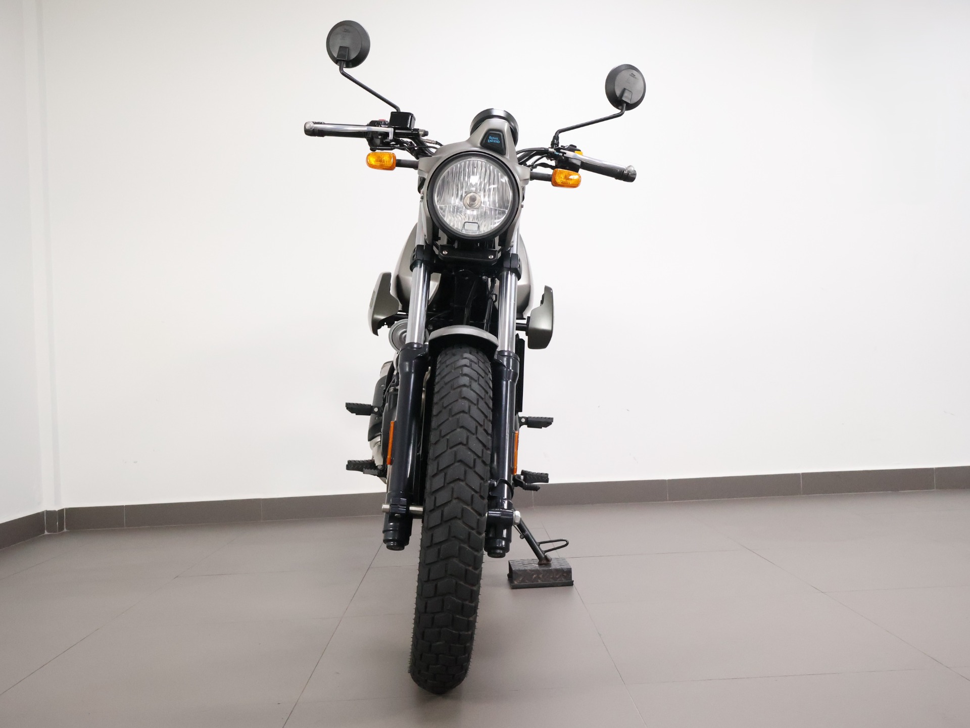 ROYAL ENFIELD SCRAM 411