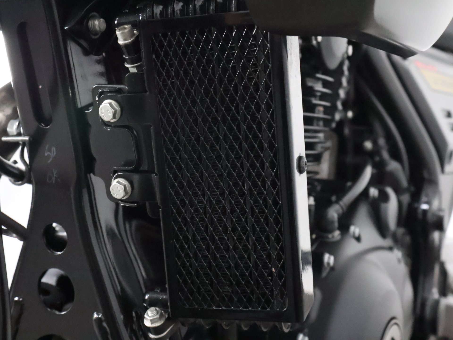 ROYAL ENFIELD SCRAM 411