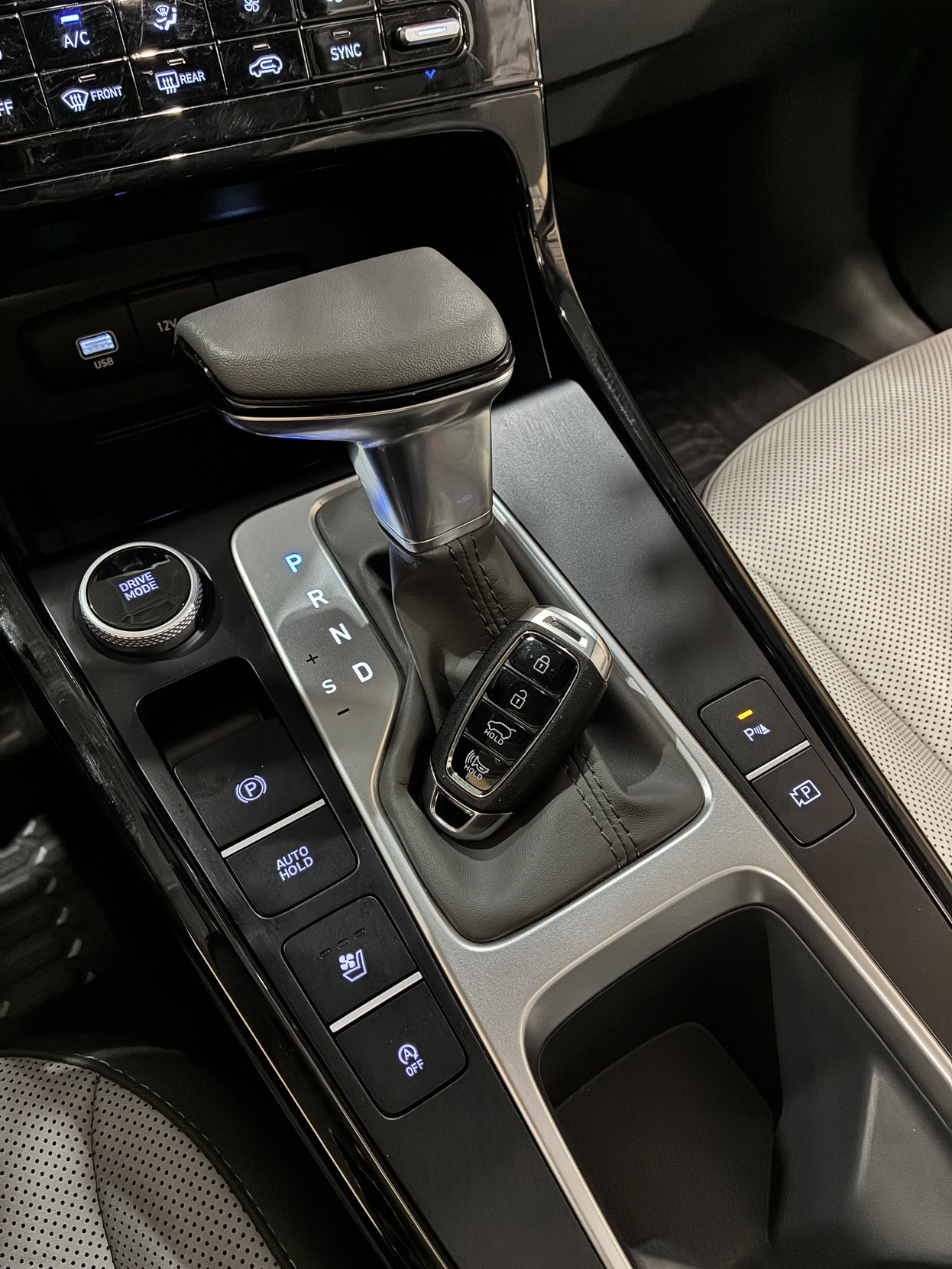 HYUNDAI CRETA 1.6 TGDI ULTIMATE DCT