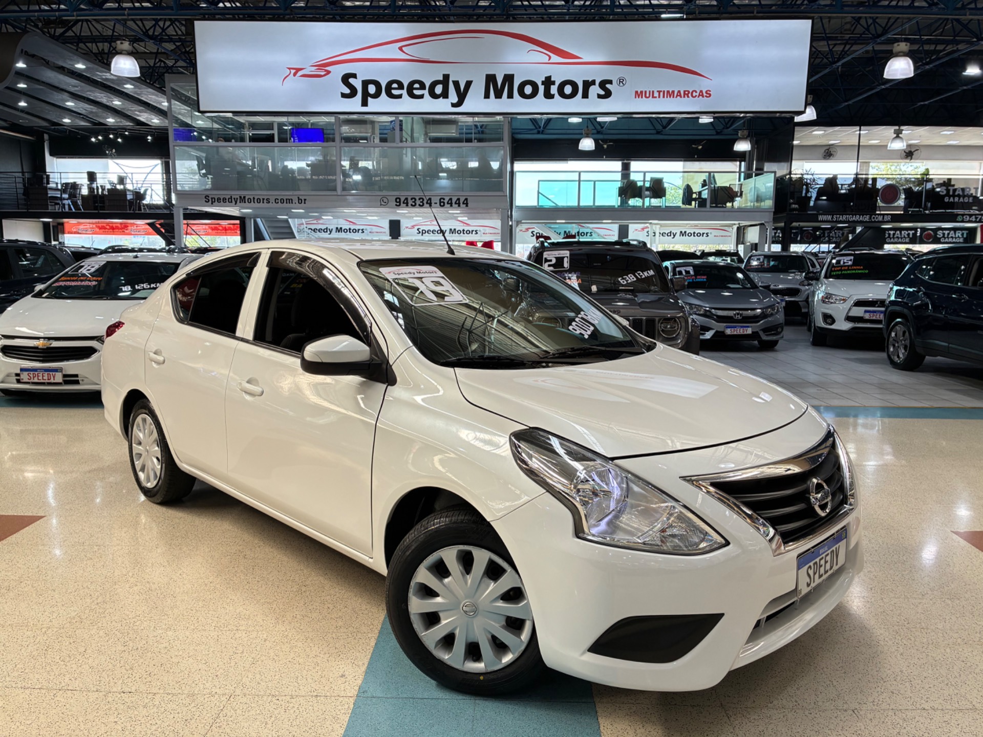 NISSAN VERSA