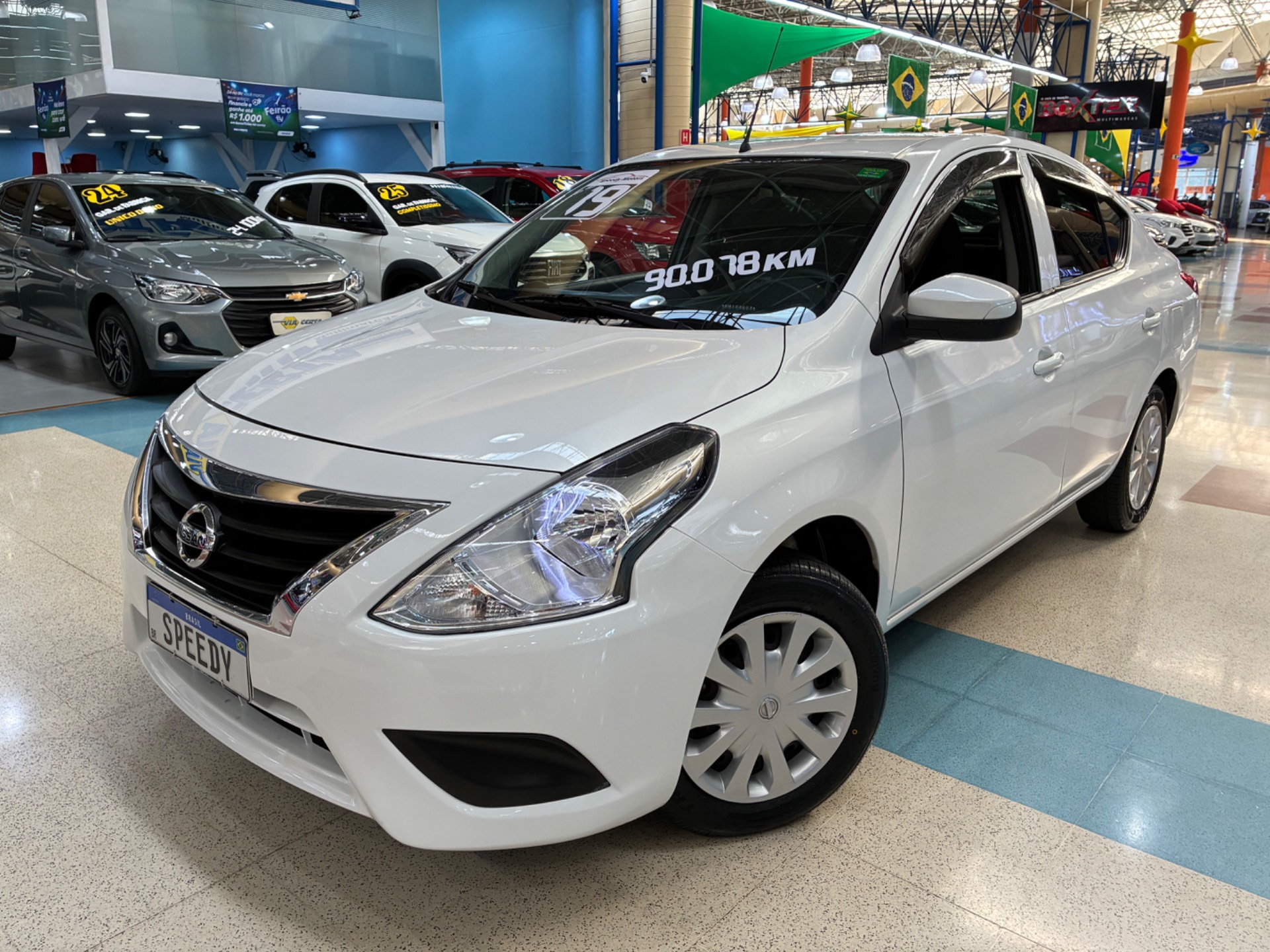 NISSAN VERSA