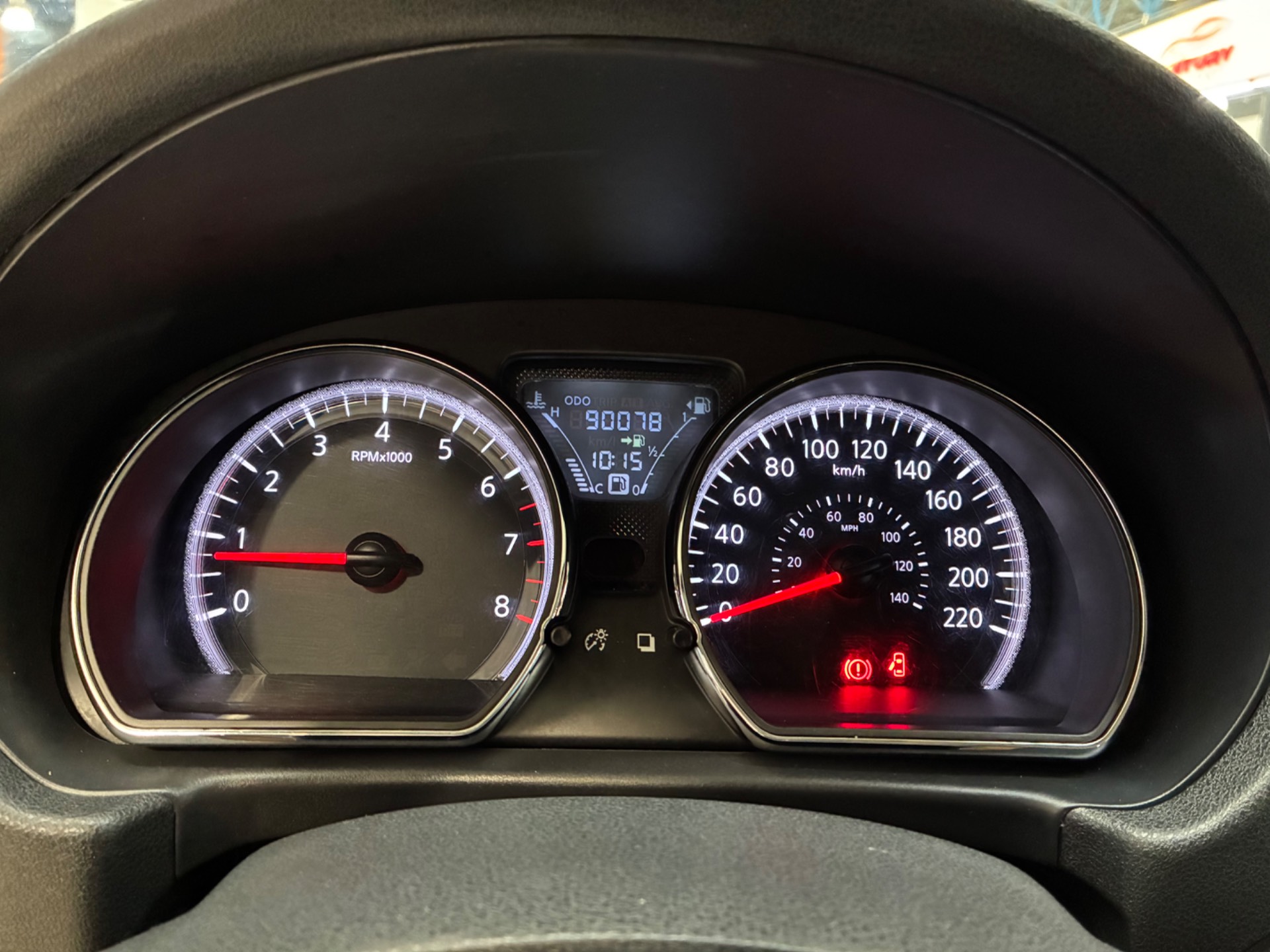 NISSAN VERSA