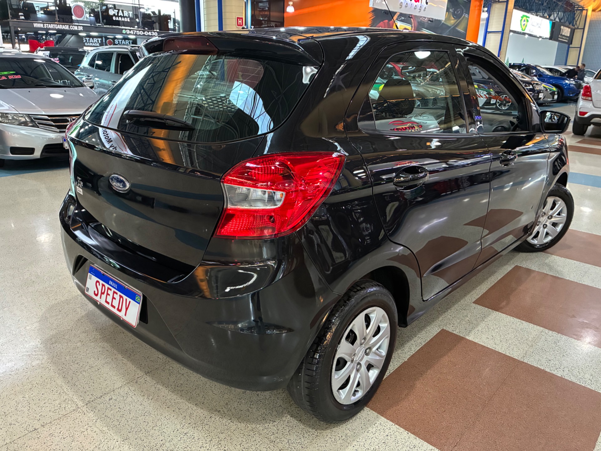 FORD KA