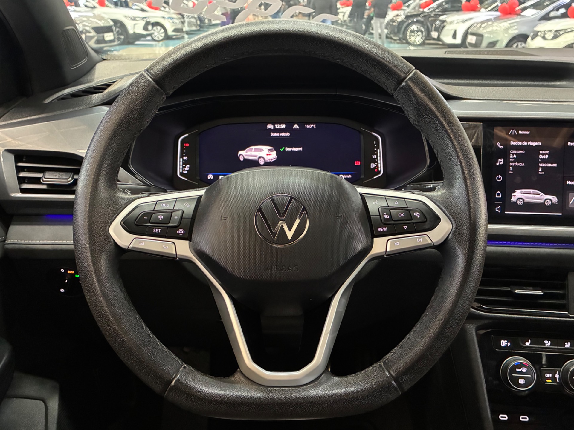 VOLKSWAGEN TAOS