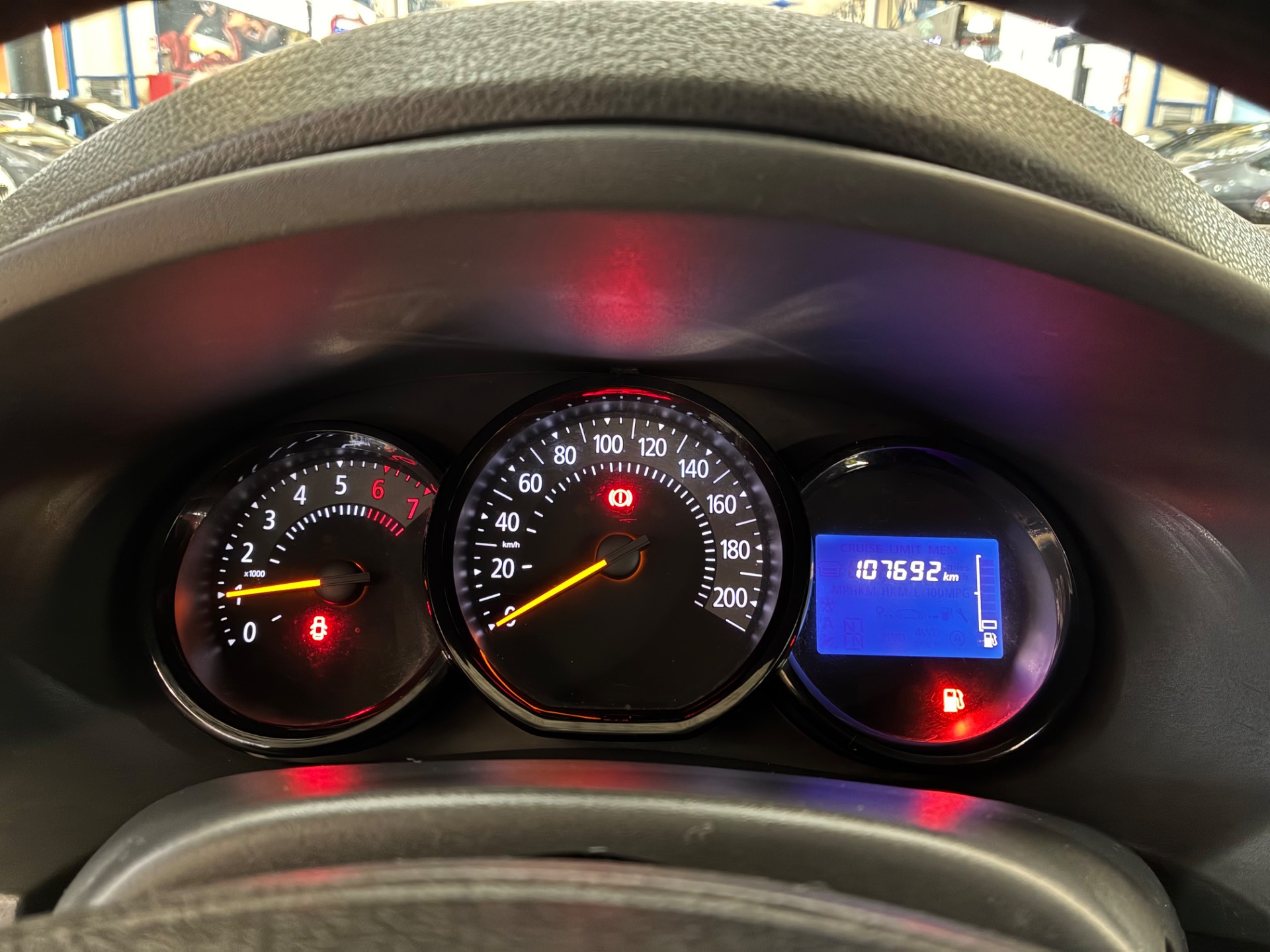 RENAULT SANDERO