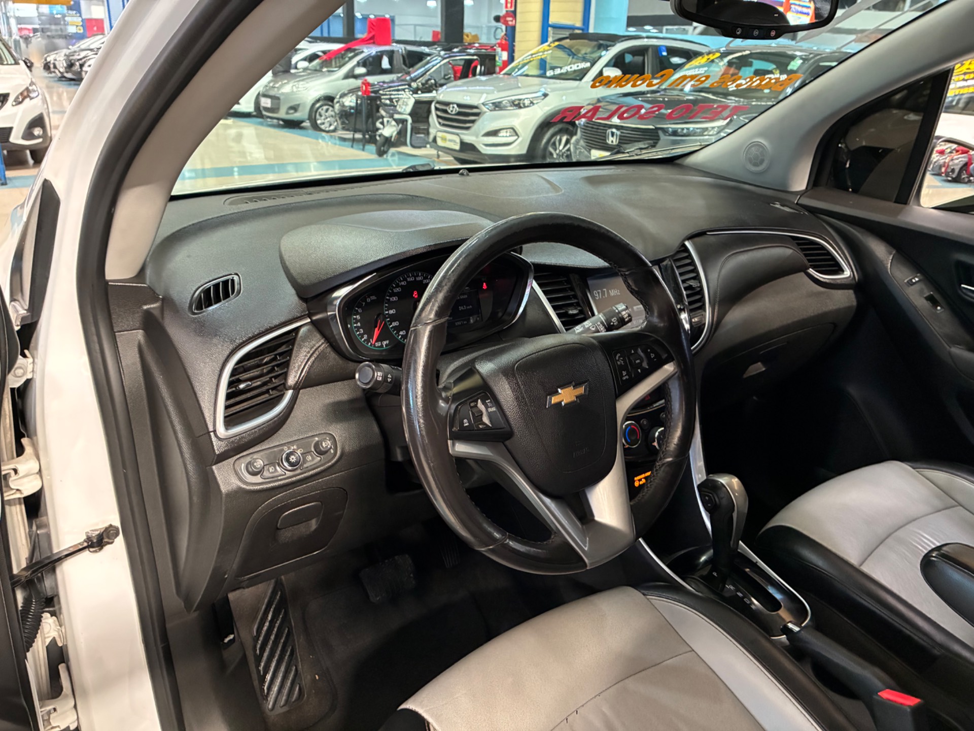 CHEVROLET TRACKER