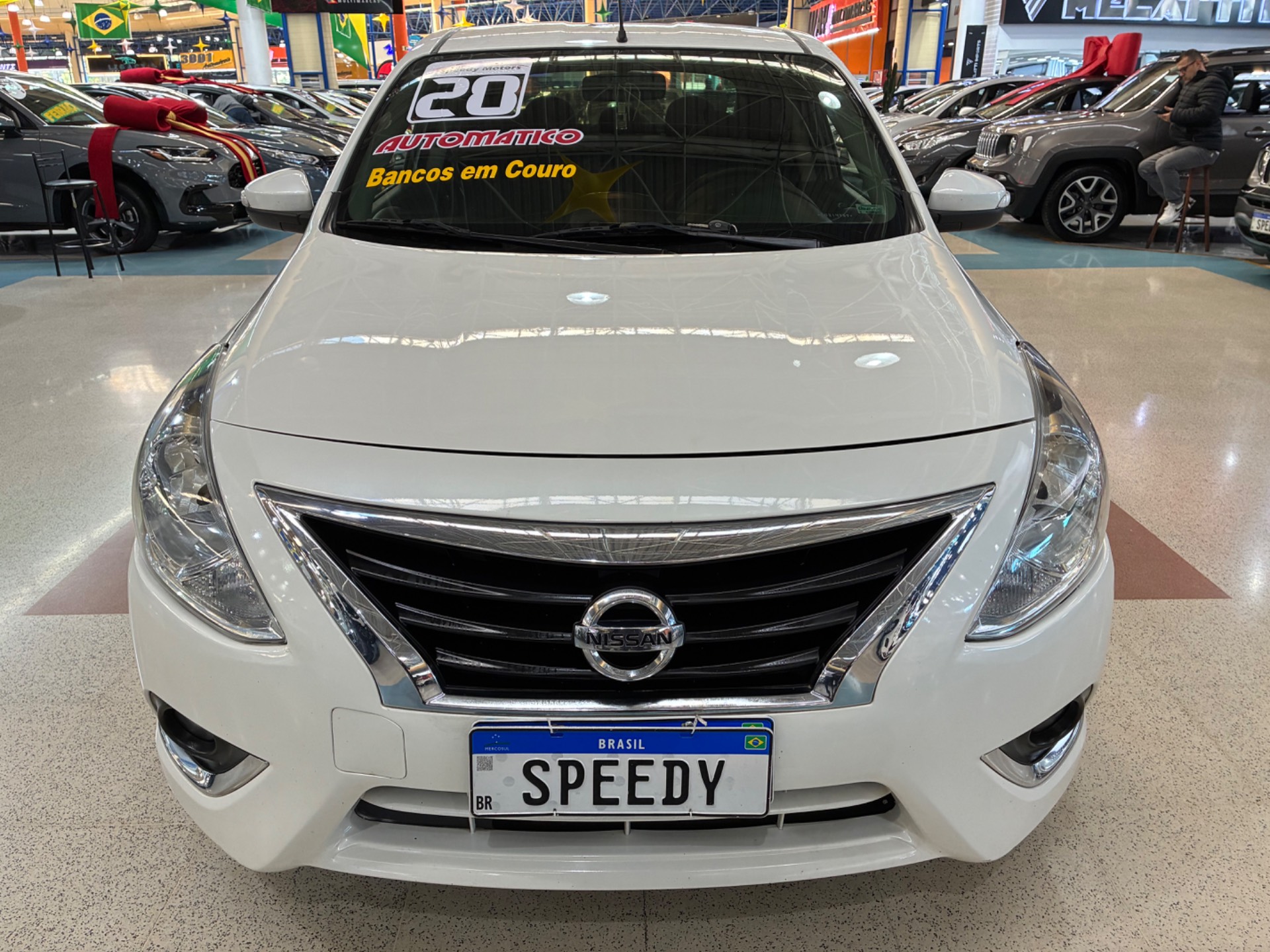 NISSAN VERSA