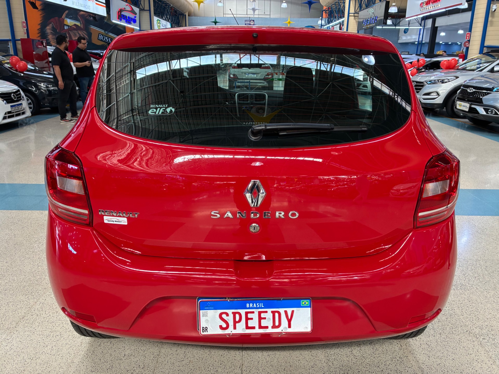 RENAULT SANDERO