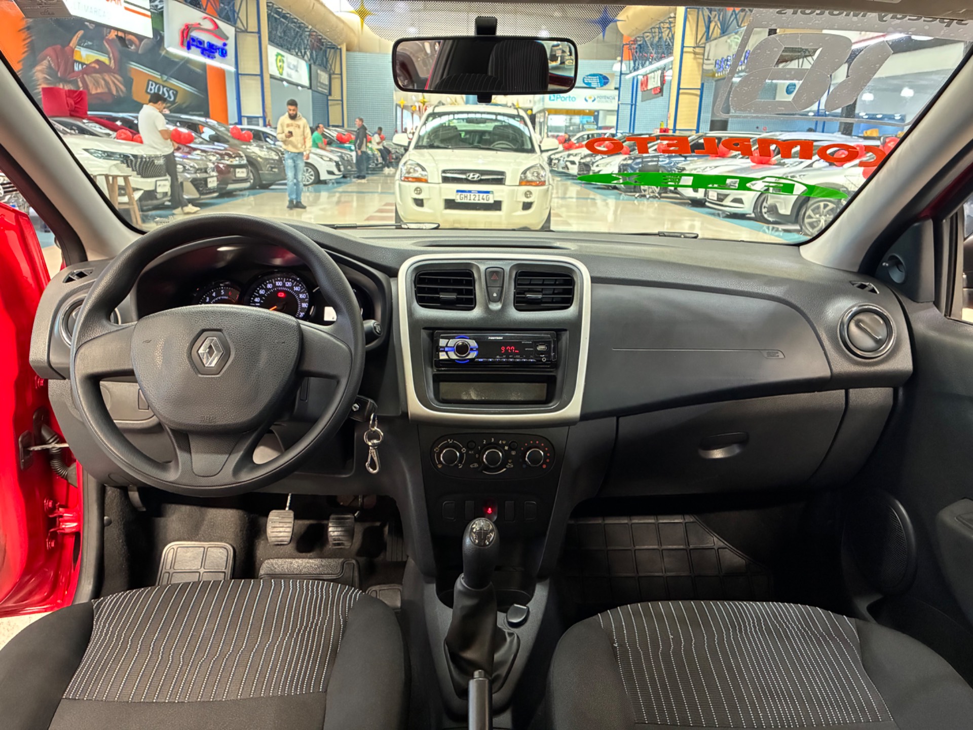 RENAULT SANDERO