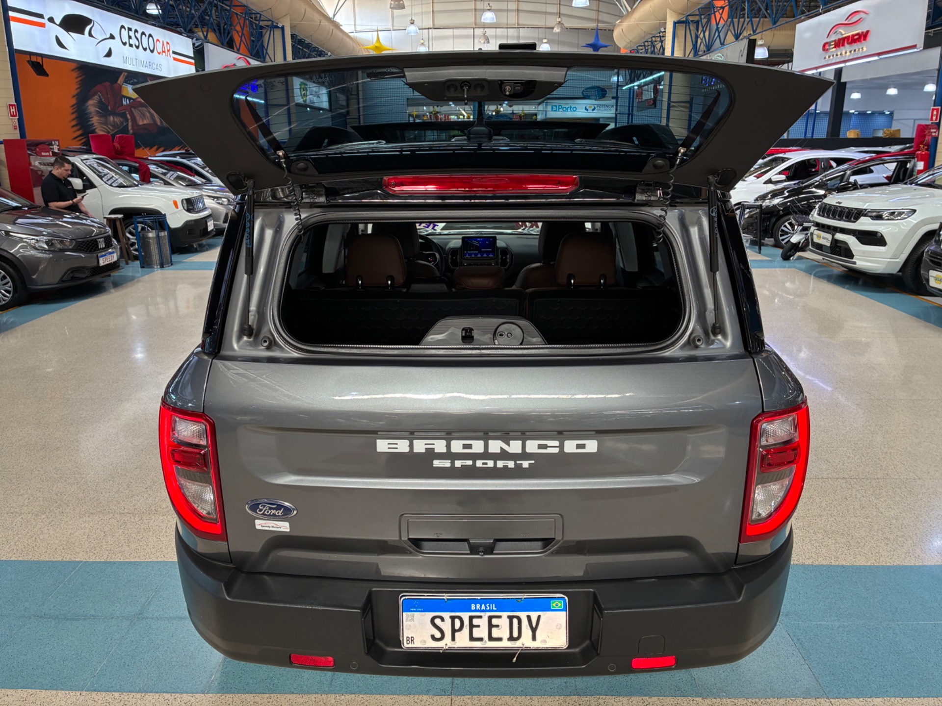 FORD BRONCO SPORT