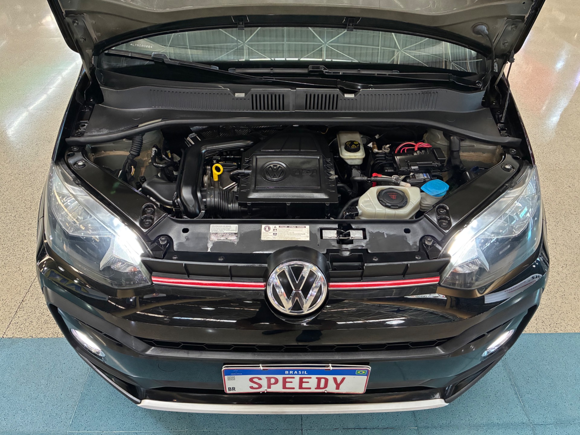 VOLKSWAGEN UP