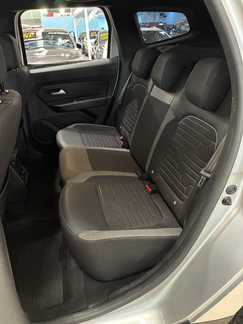 RENAULT DUSTER
