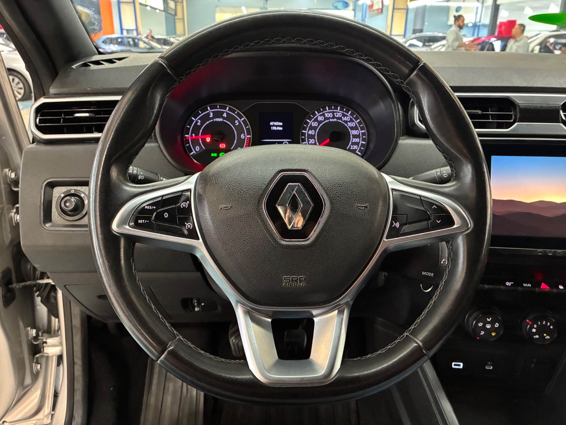 RENAULT DUSTER