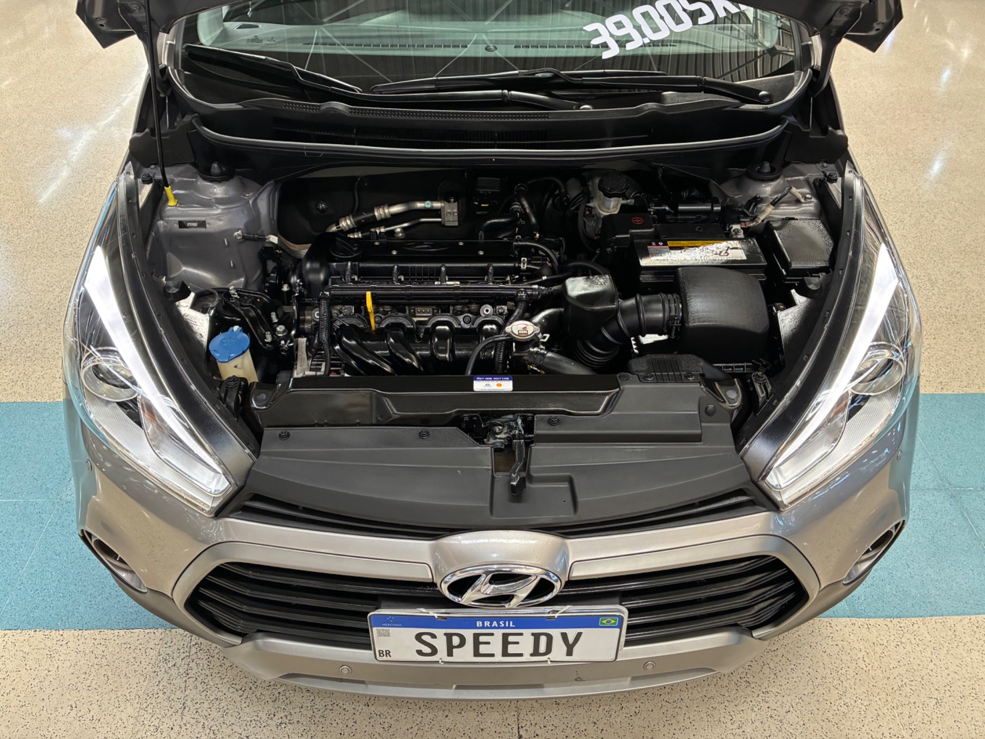 HYUNDAI HB20X