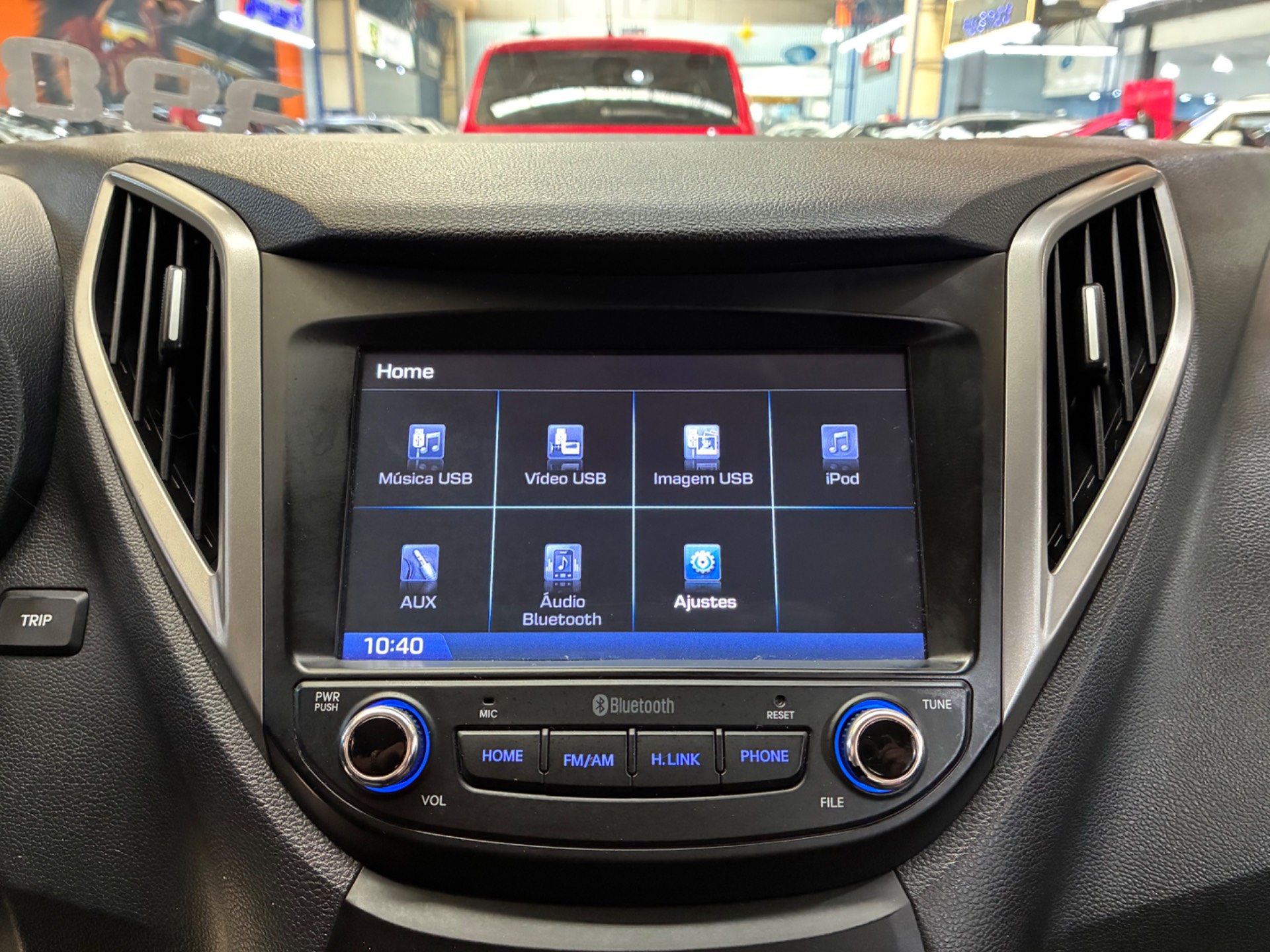 HYUNDAI HB20X