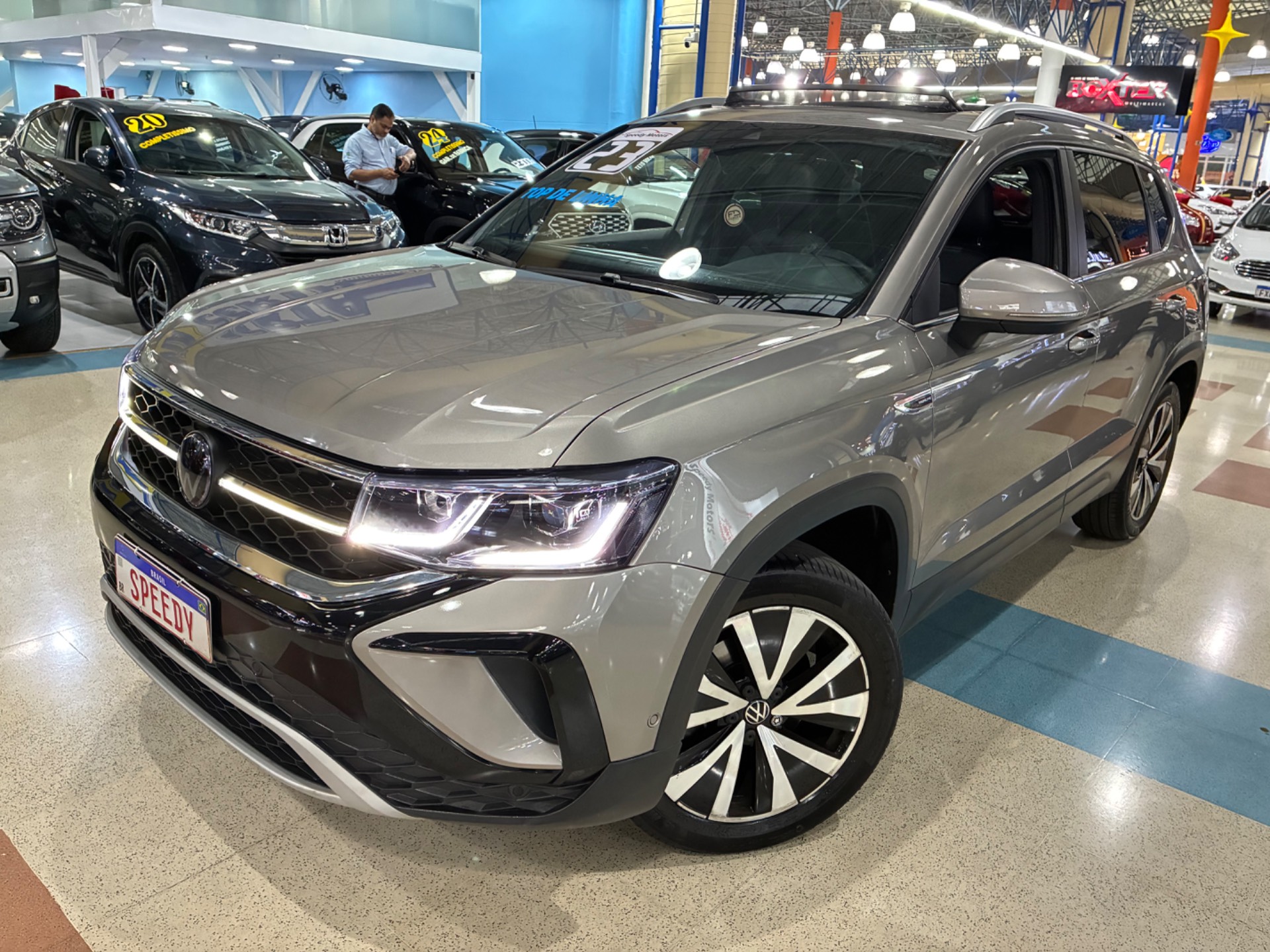 VOLKSWAGEN TAOS