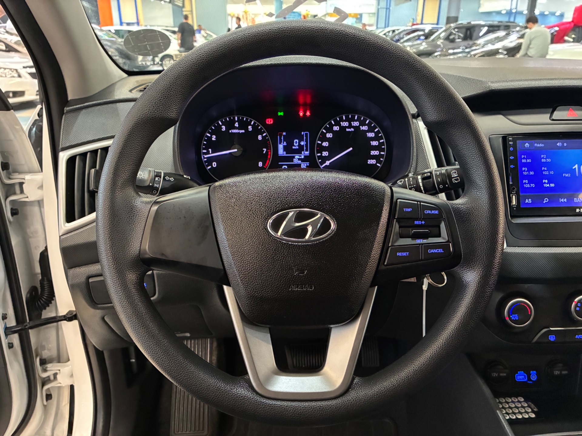 HYUNDAI CRETA