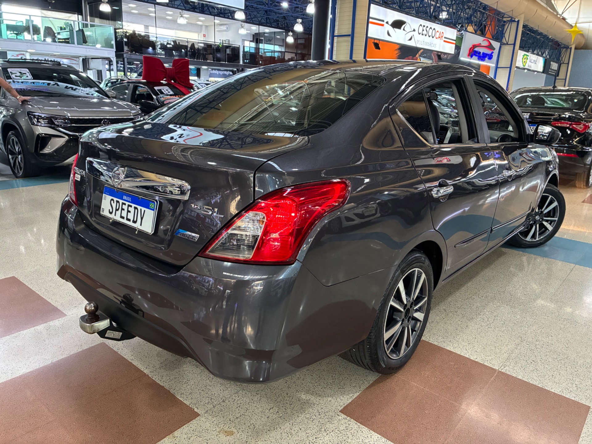 NISSAN VERSA