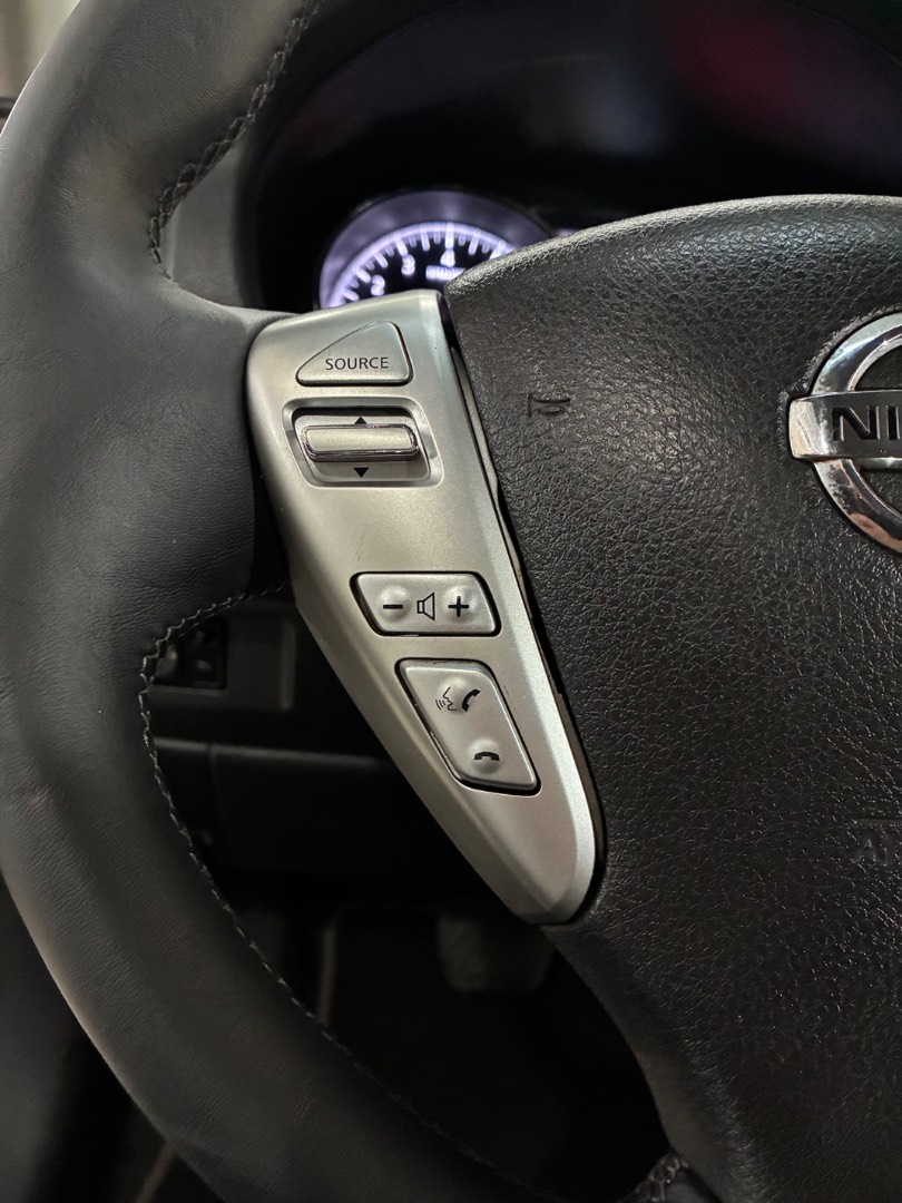 NISSAN VERSA