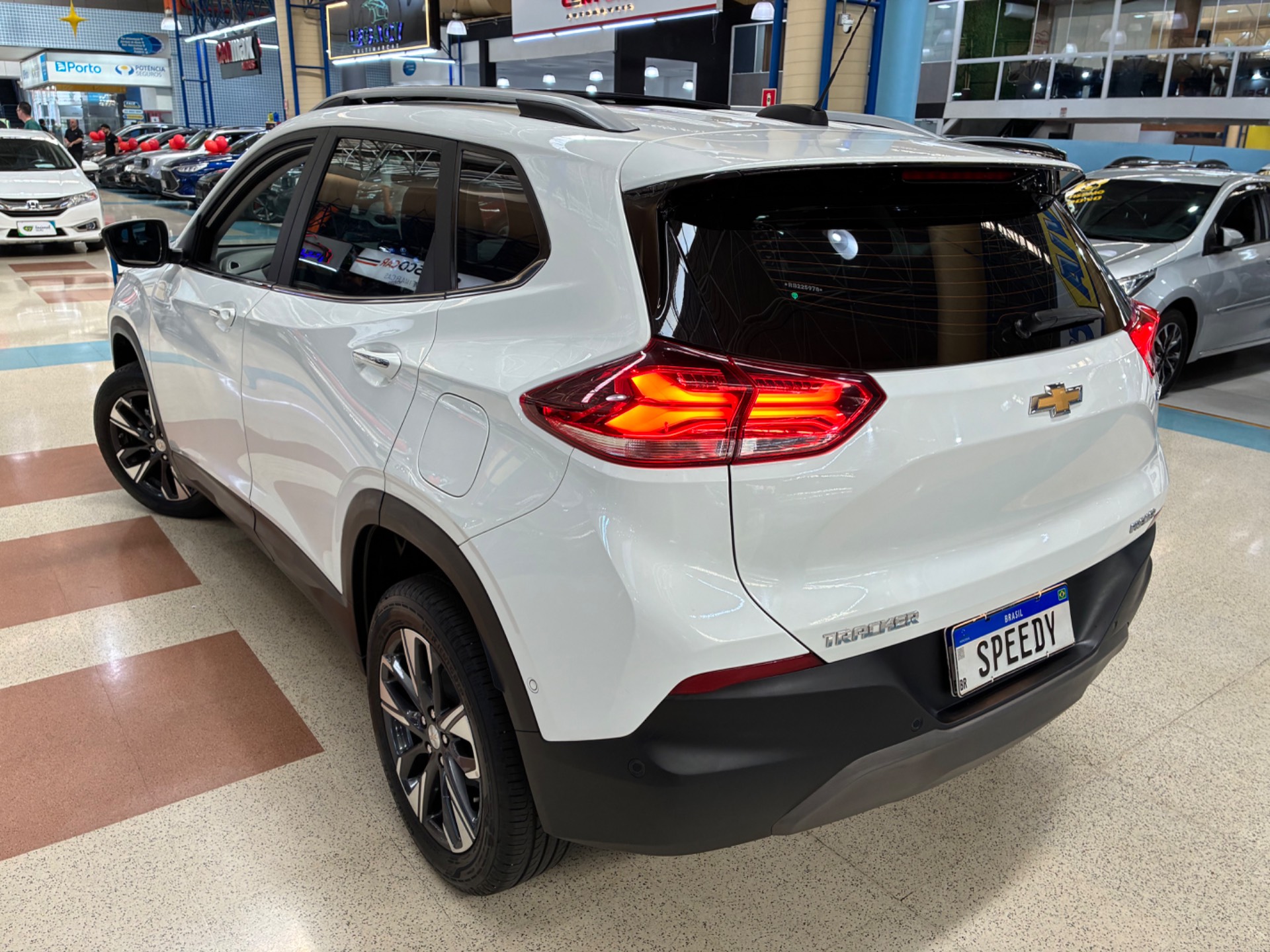 CHEVROLET TRACKER