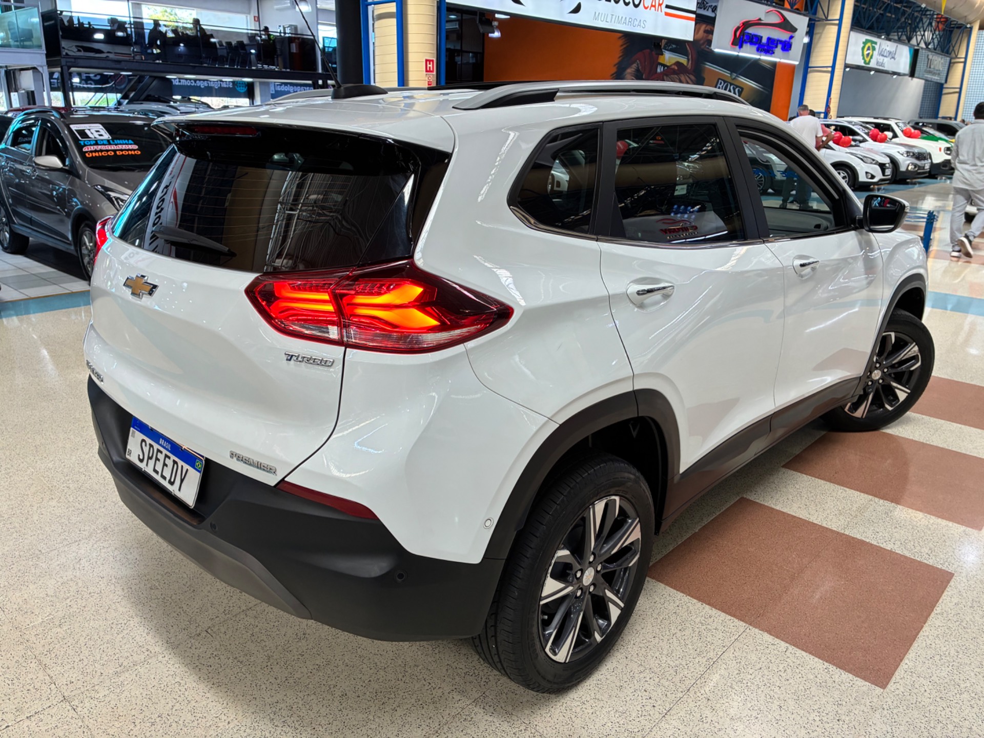 CHEVROLET TRACKER