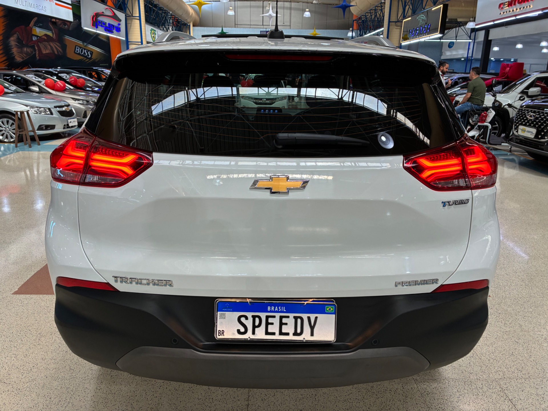 CHEVROLET TRACKER