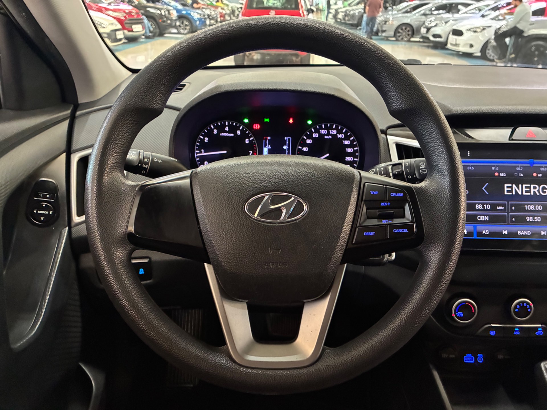 HYUNDAI CRETA