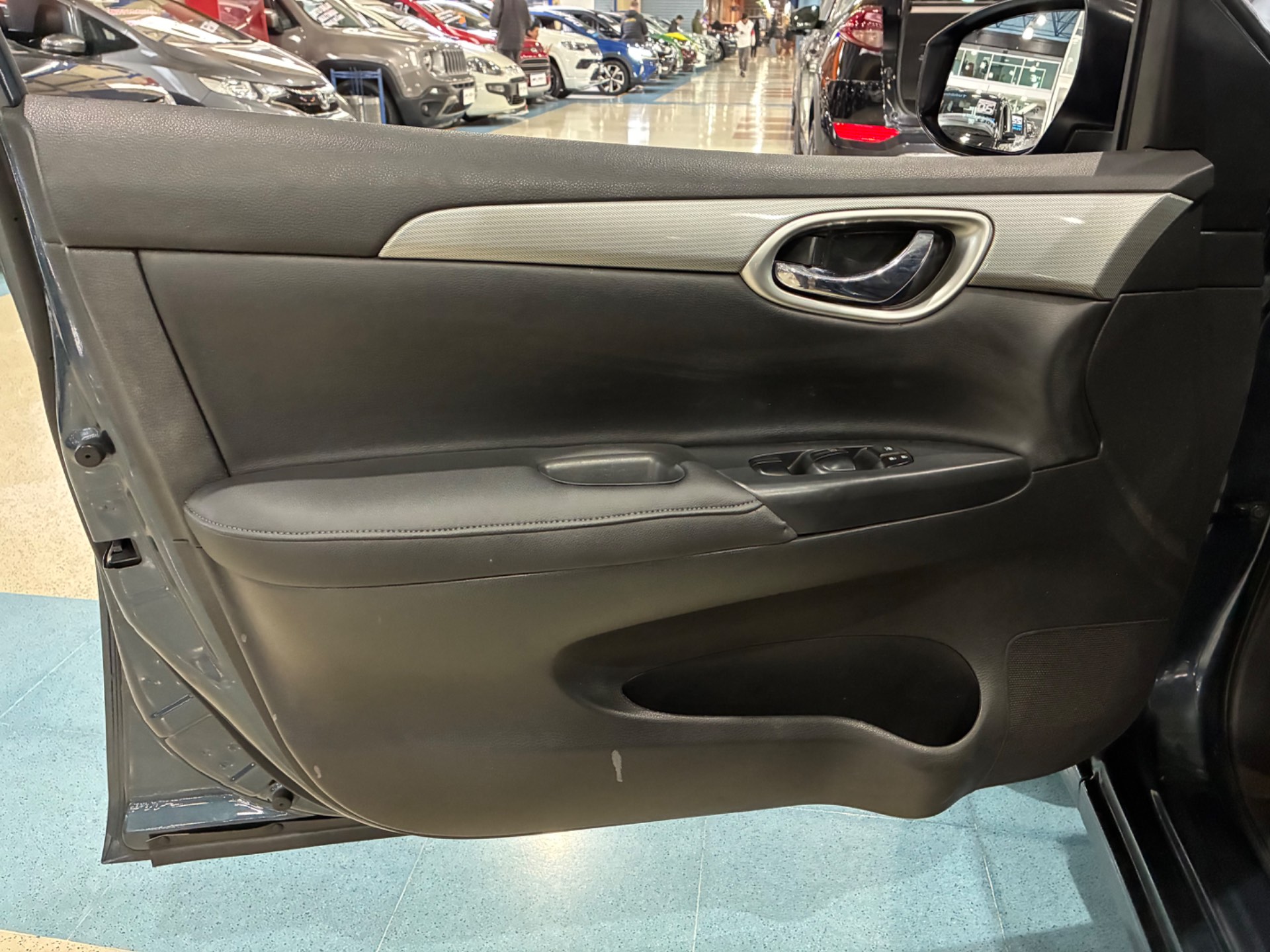 NISSAN SENTRA