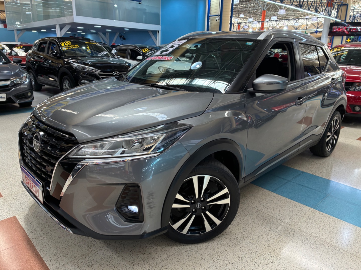 NISSAN KICKS