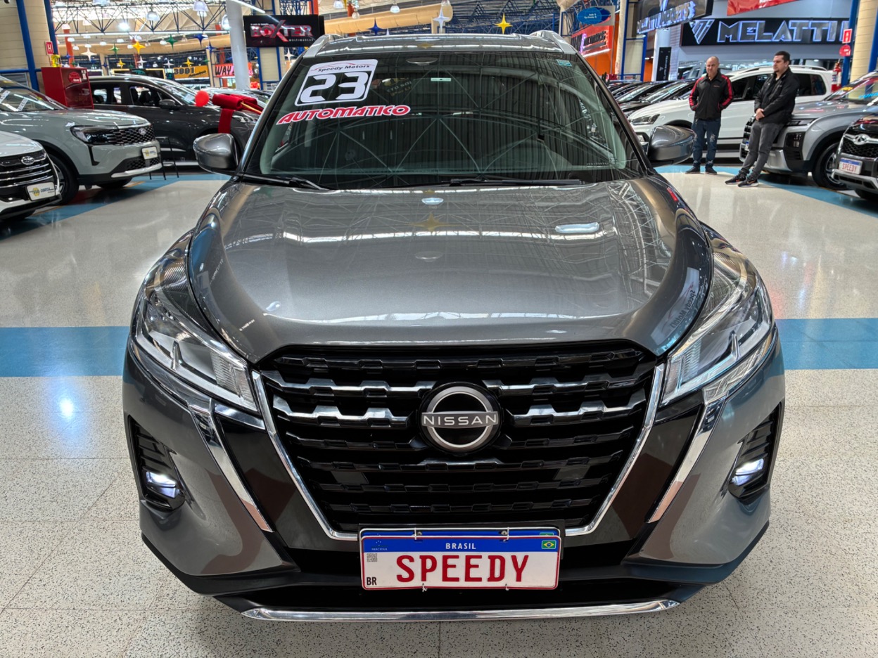 NISSAN KICKS