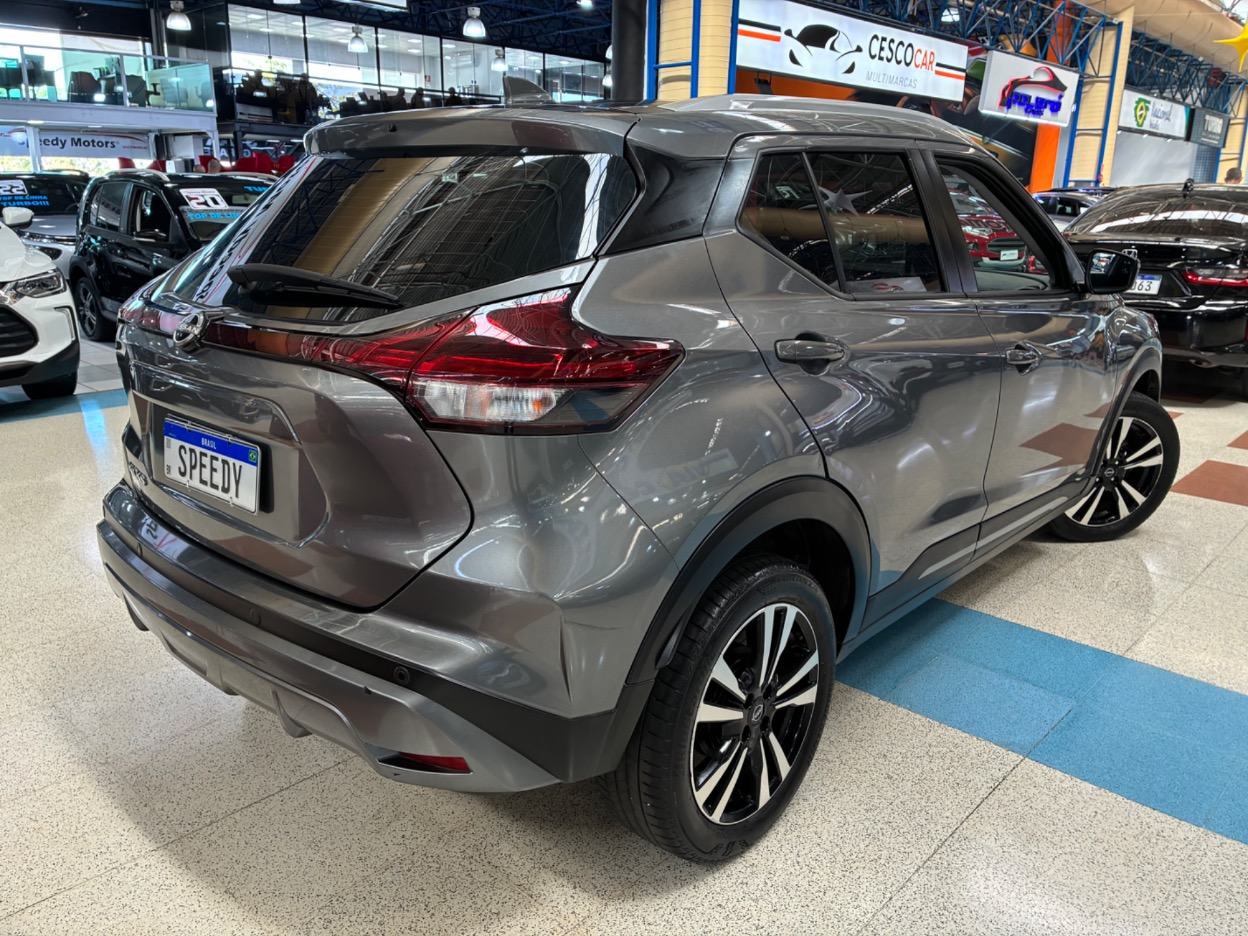 NISSAN KICKS