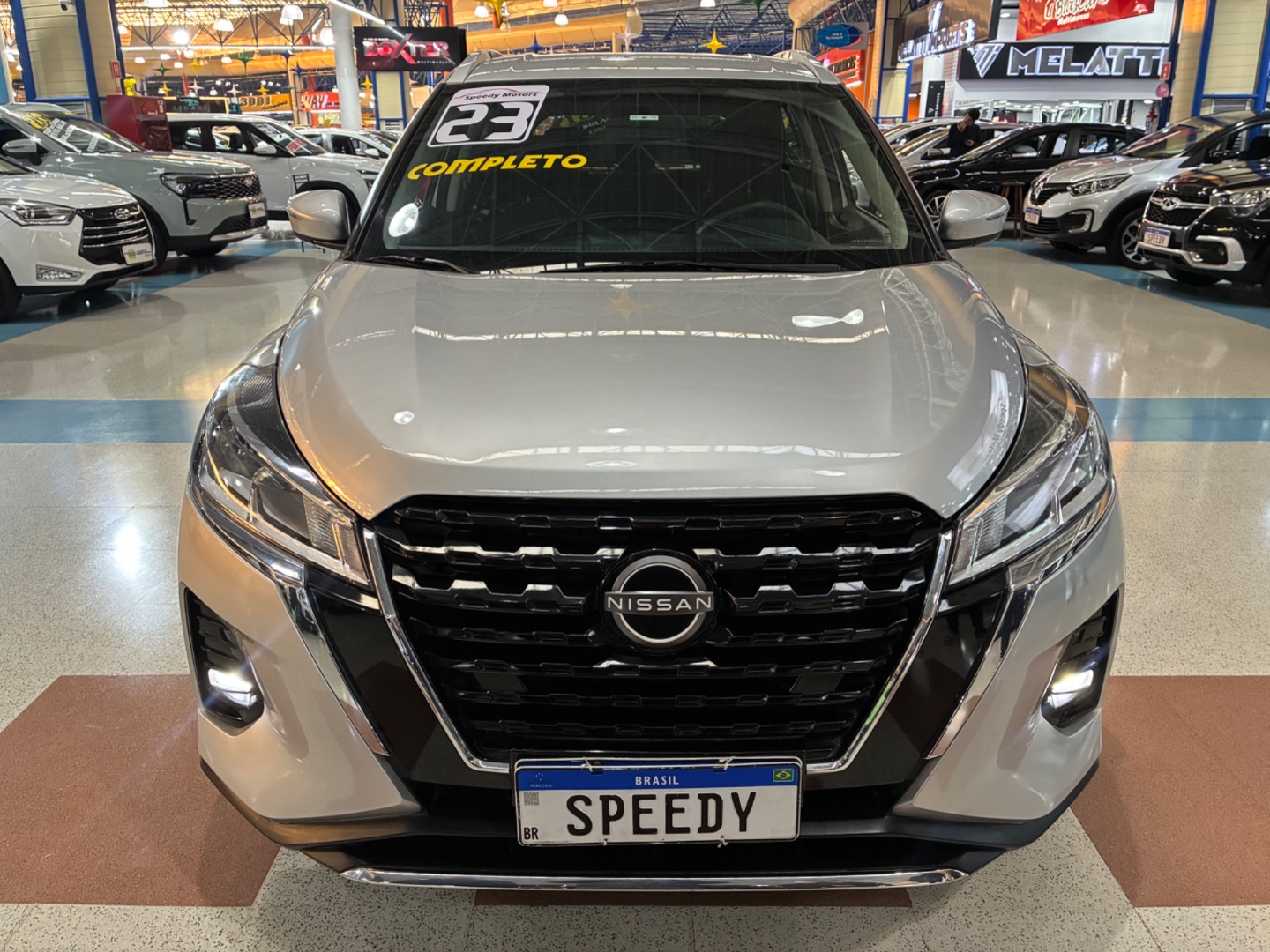 NISSAN KICKS
