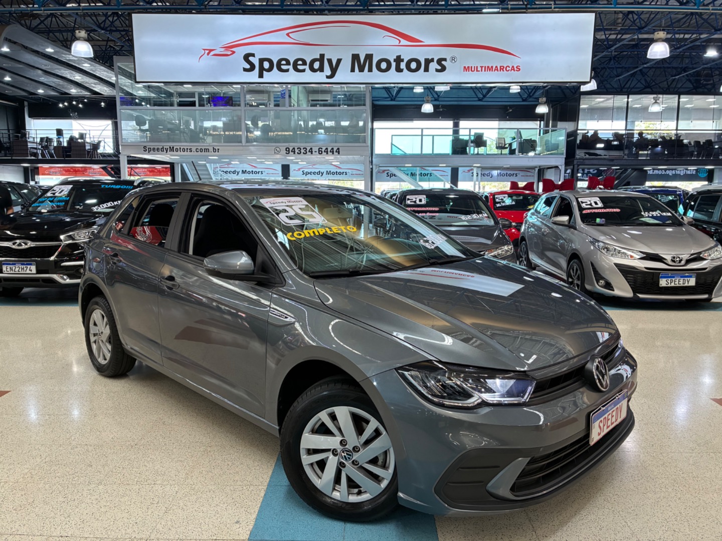 VOLKSWAGEN POLO