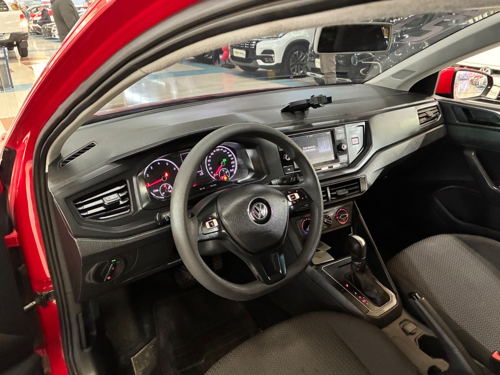 VOLKSWAGEN VIRTUS