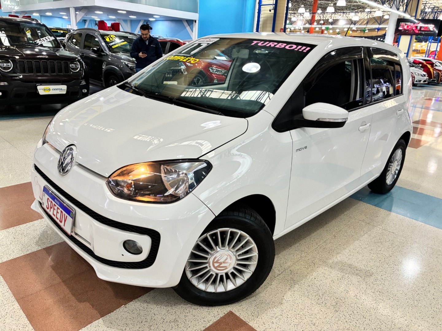 VOLKSWAGEN UP