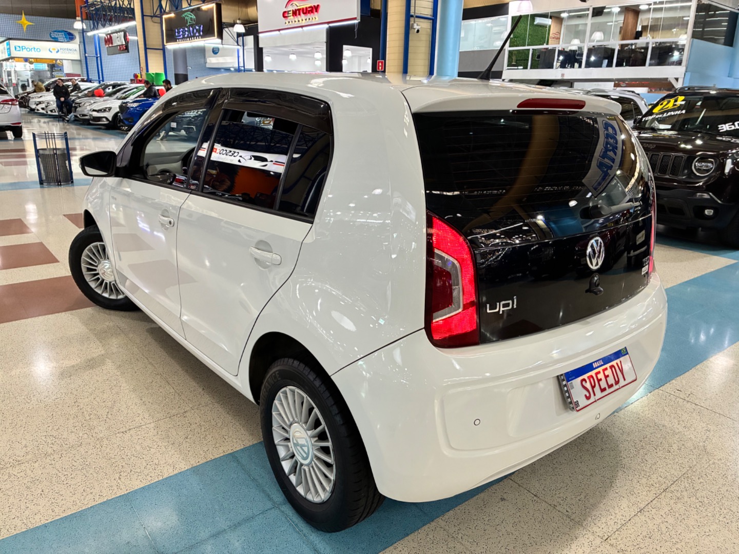 VOLKSWAGEN UP