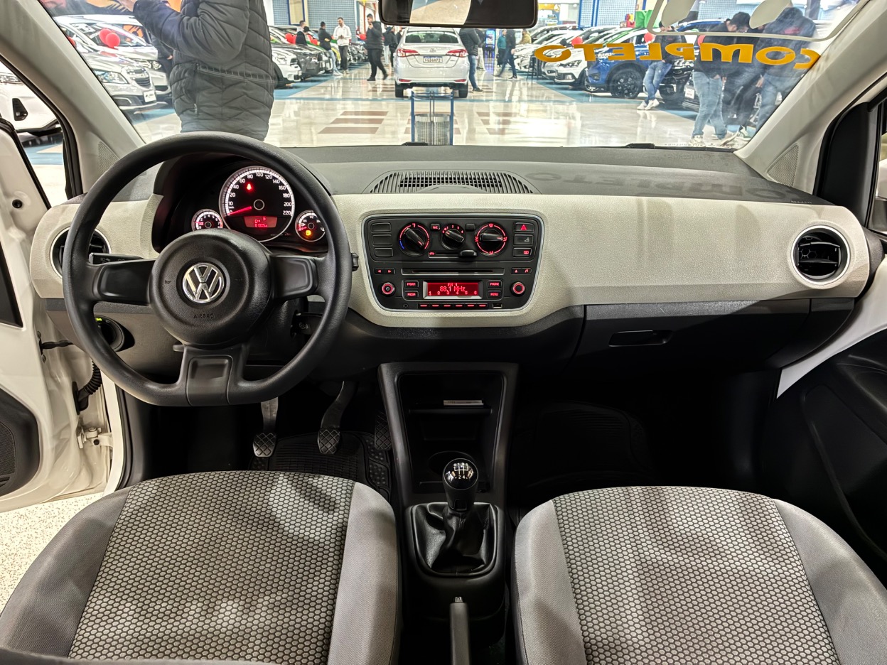 VOLKSWAGEN UP