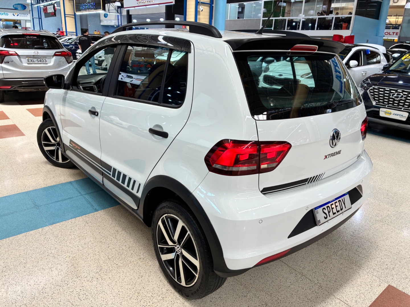 VOLKSWAGEN FOX