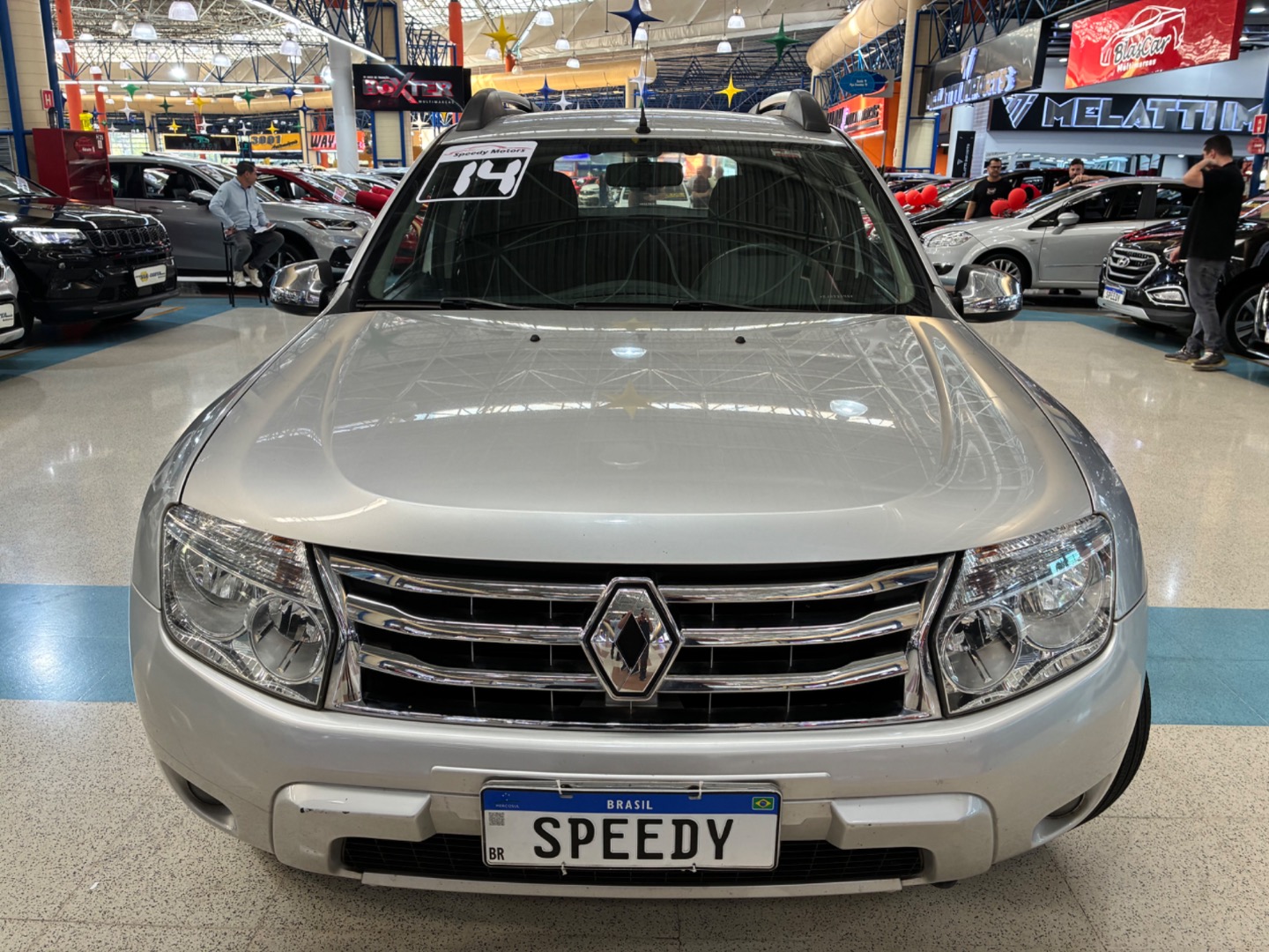 RENAULT DUSTER