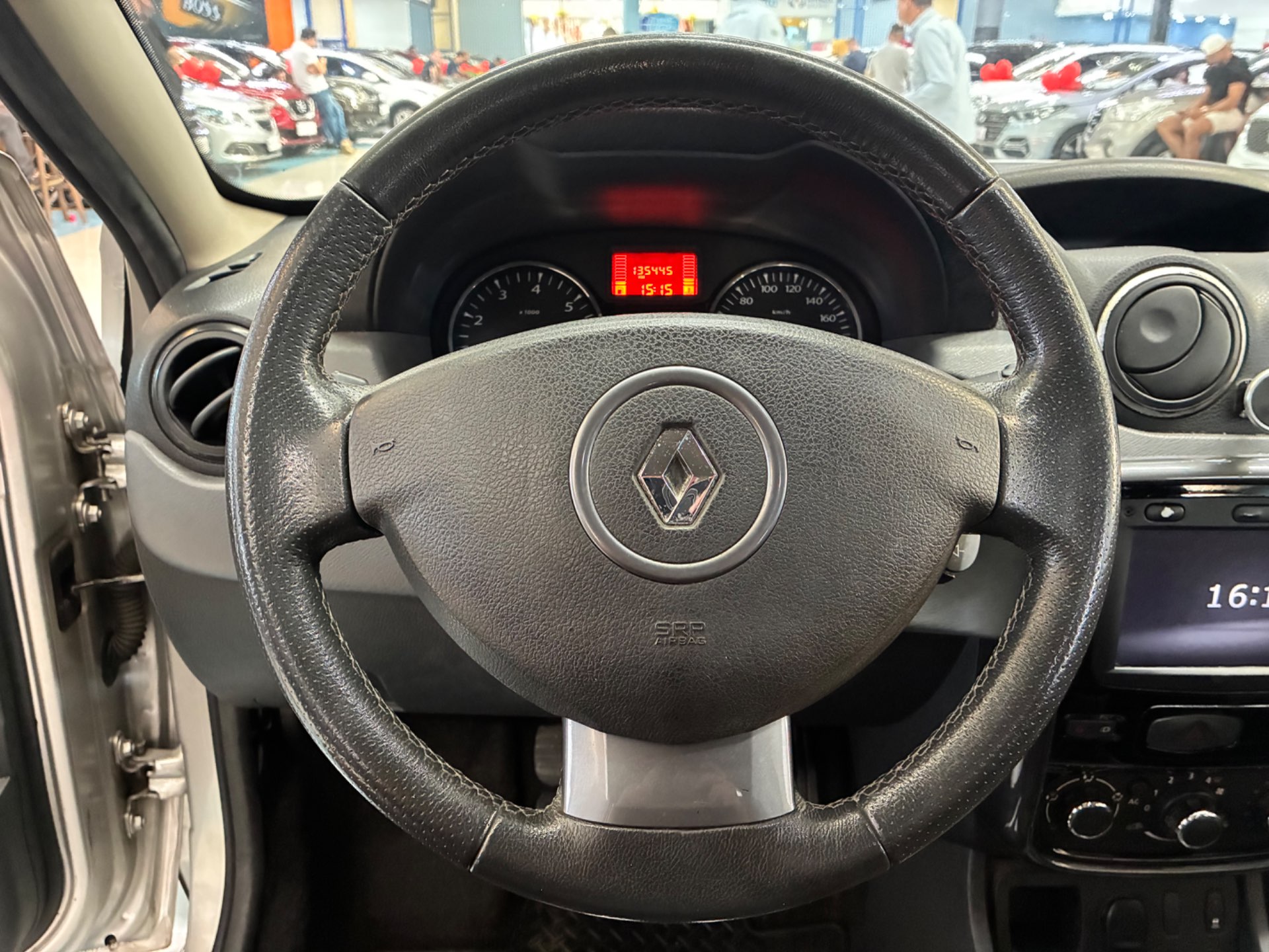 RENAULT DUSTER
