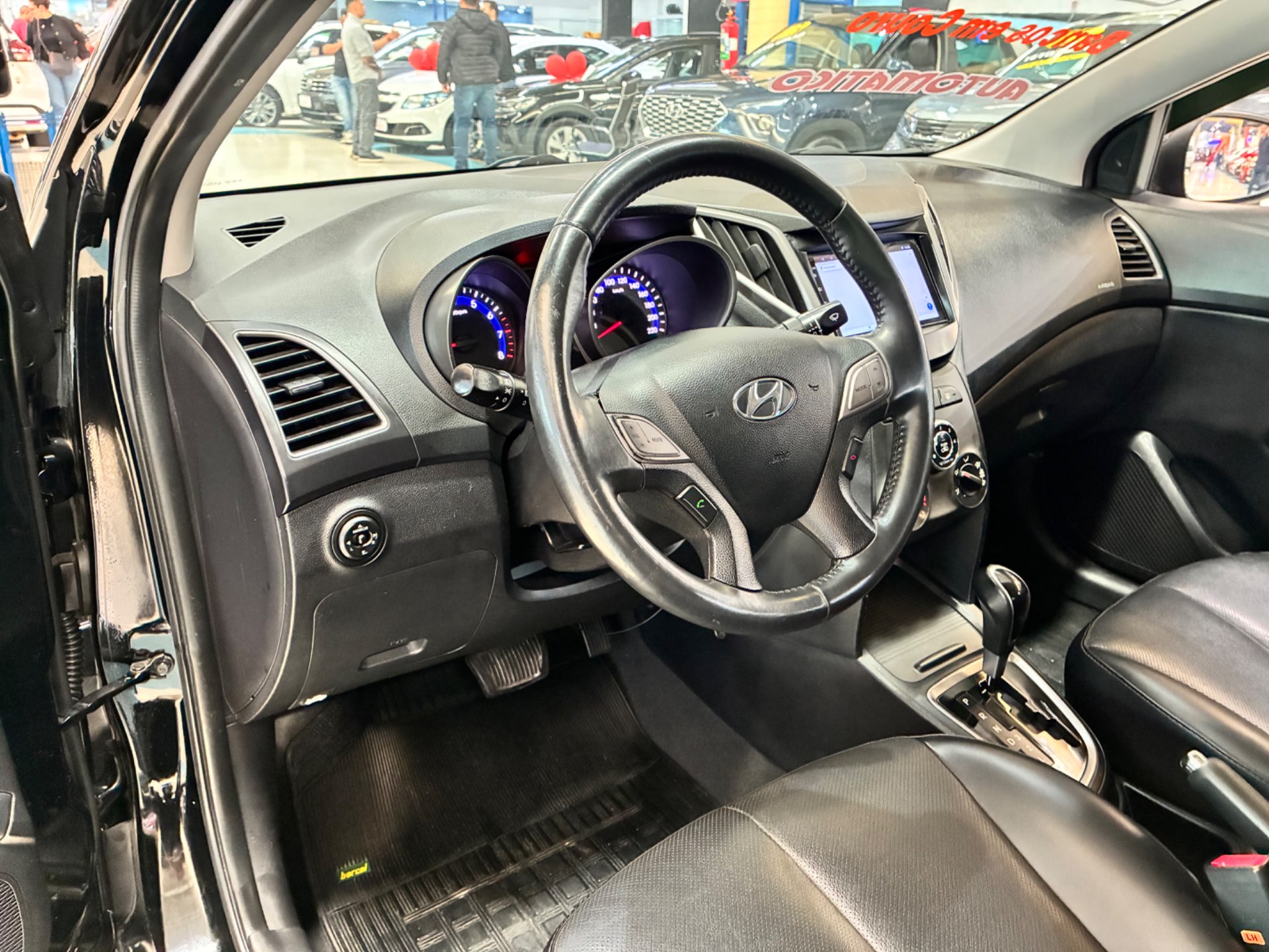 HYUNDAI HB20S
