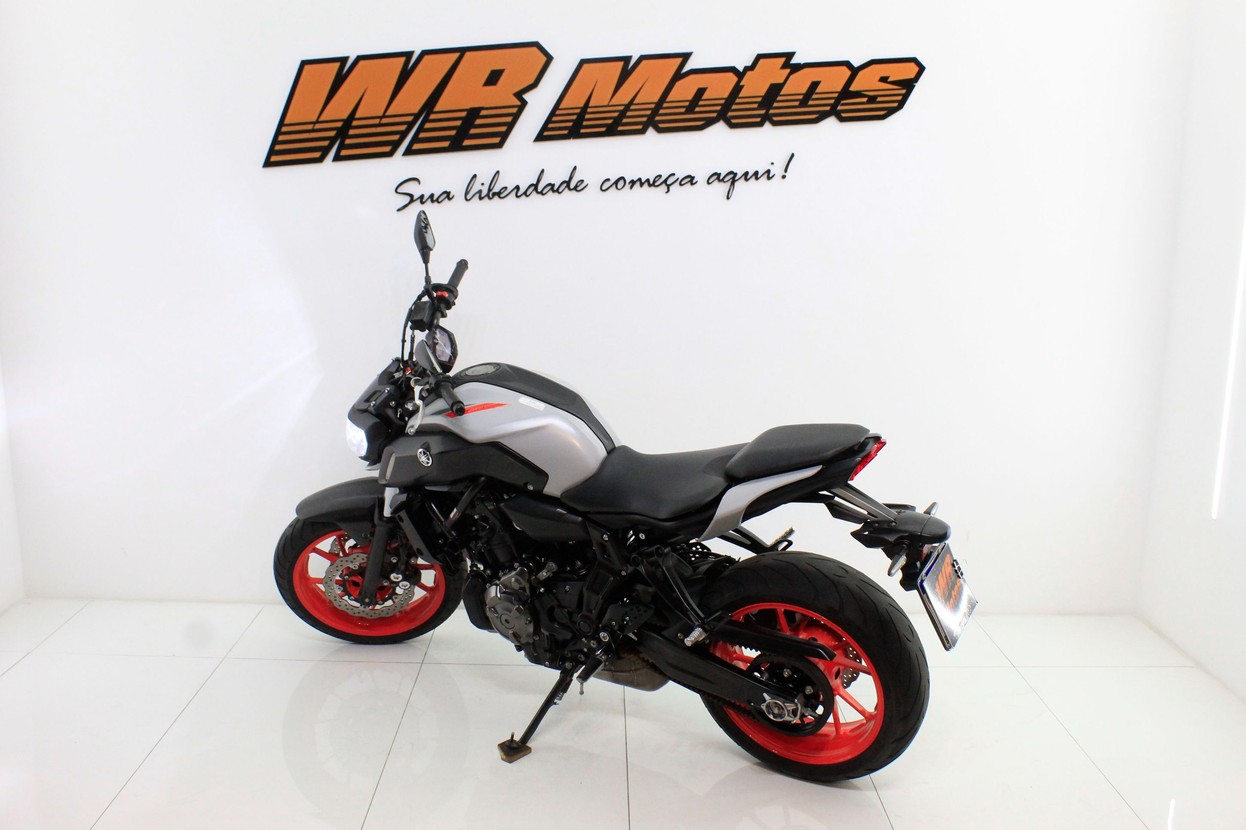 YAMAHA MT-07 ABS
