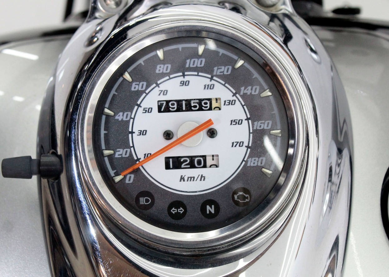 YAMAHA DRAG STAR 650