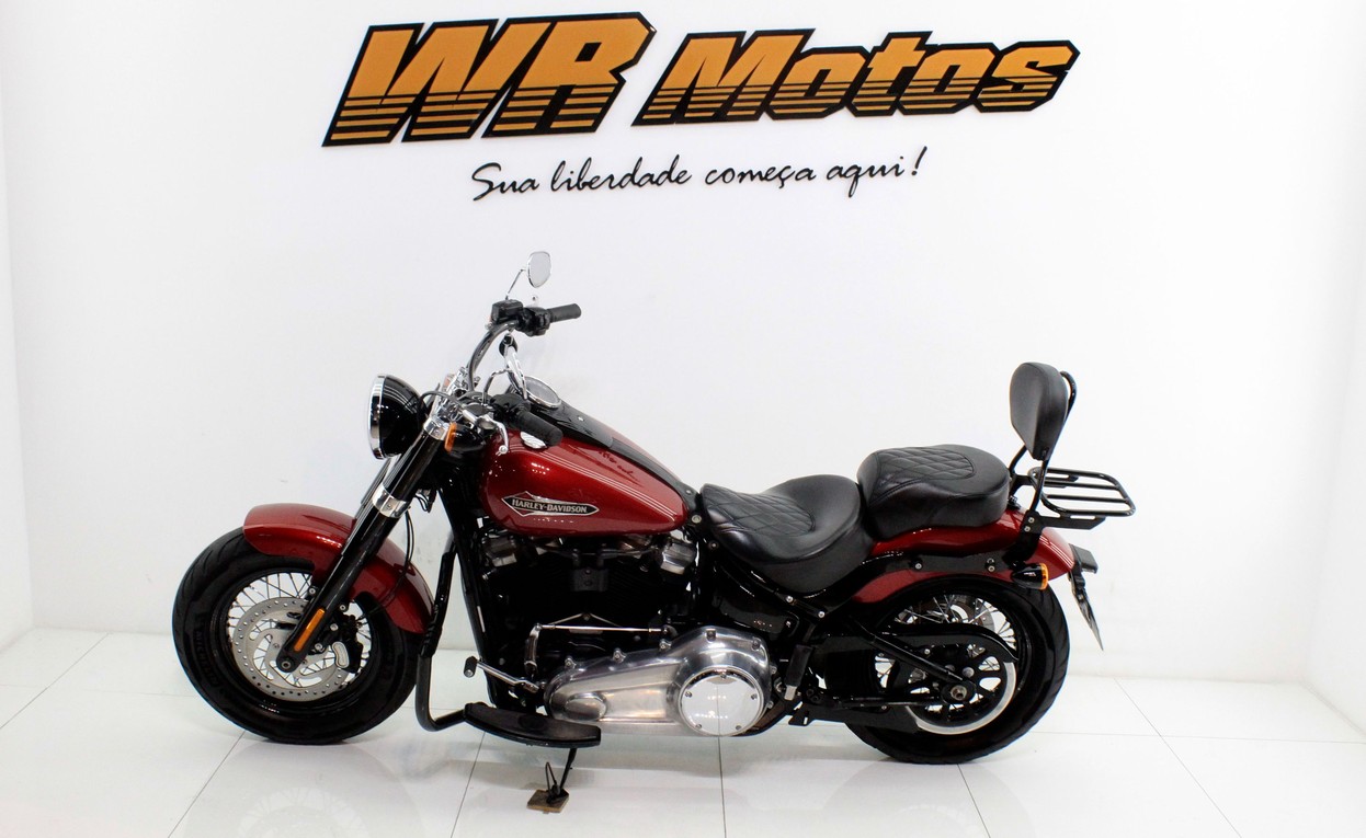 HARLEY-DAVIDSON SOFTAIL SLIM