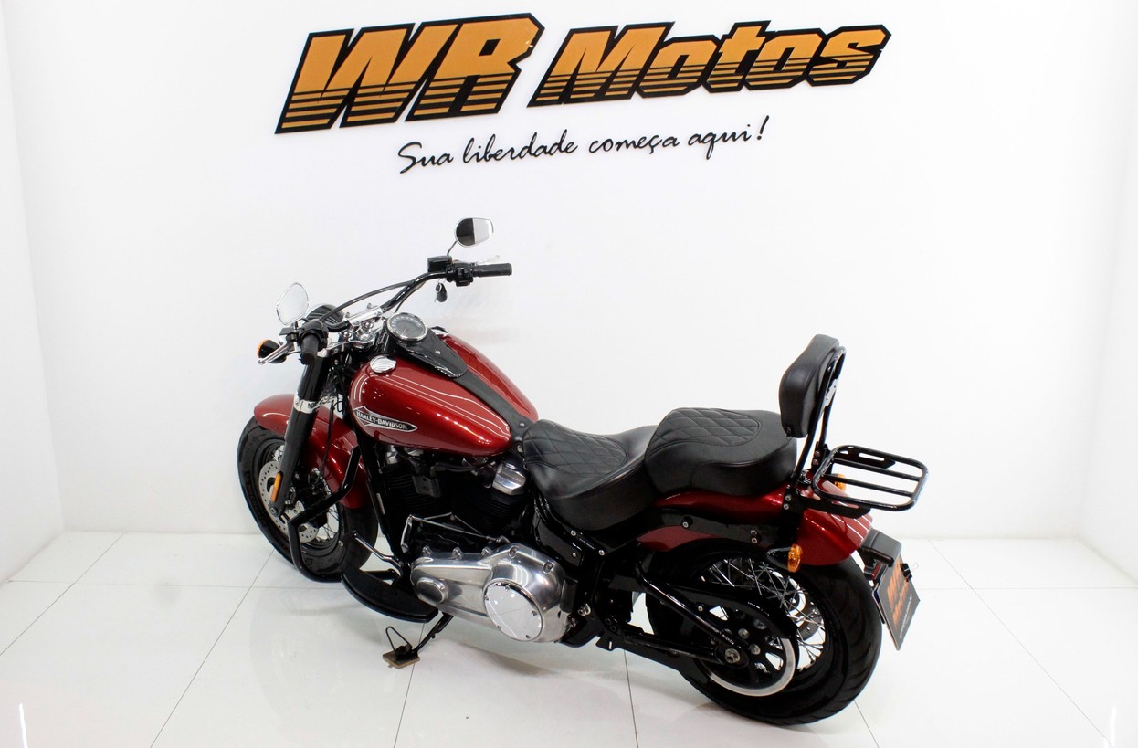 HARLEY-DAVIDSON SOFTAIL SLIM