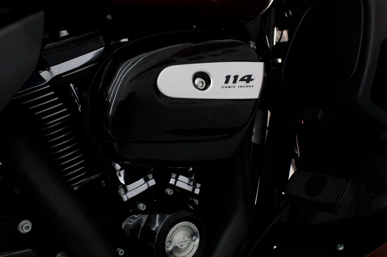 HARLEY-DAVIDSON ULTRA GLIDE LIMITED FLHTK