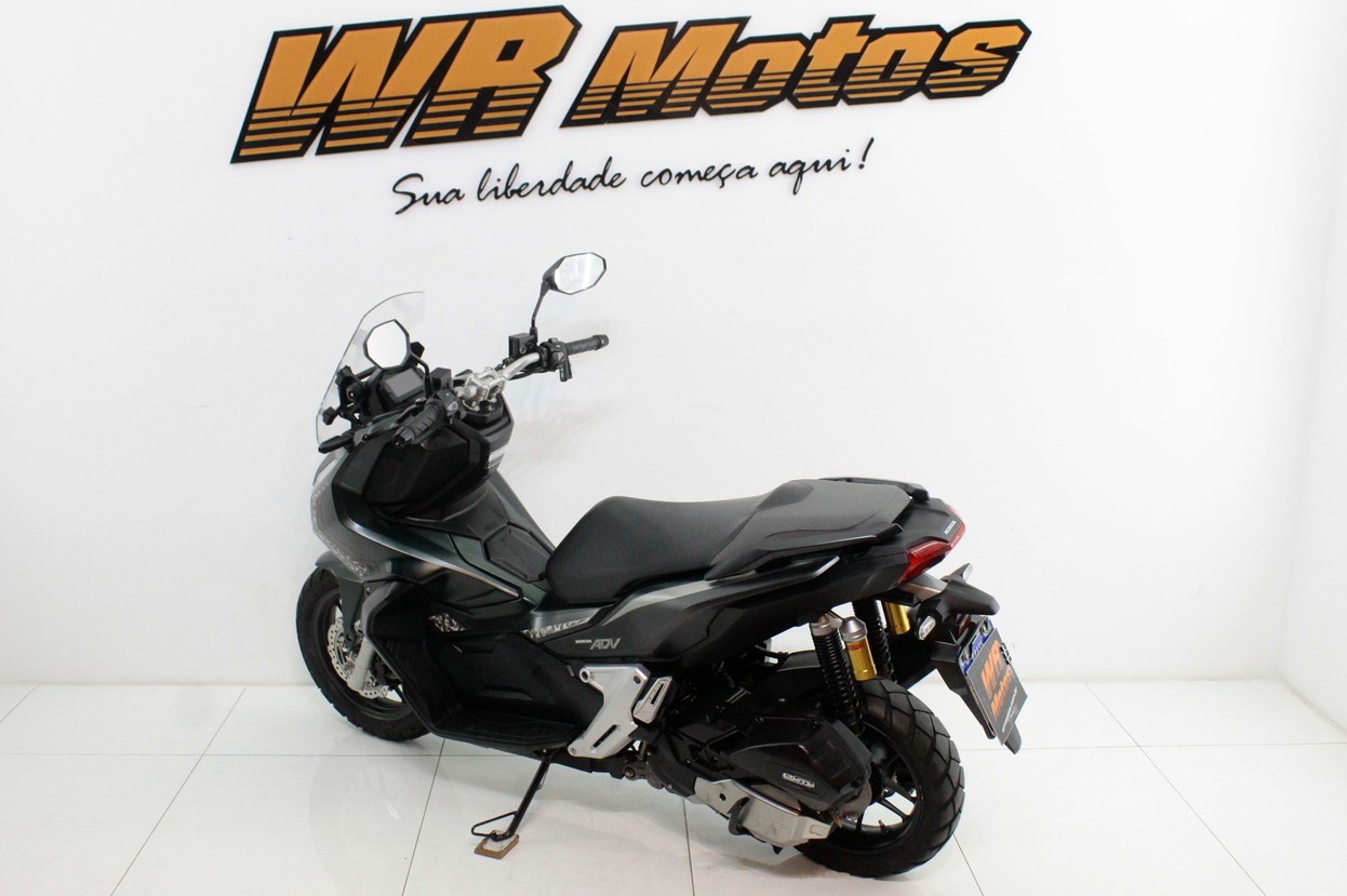 HONDA ADV 150