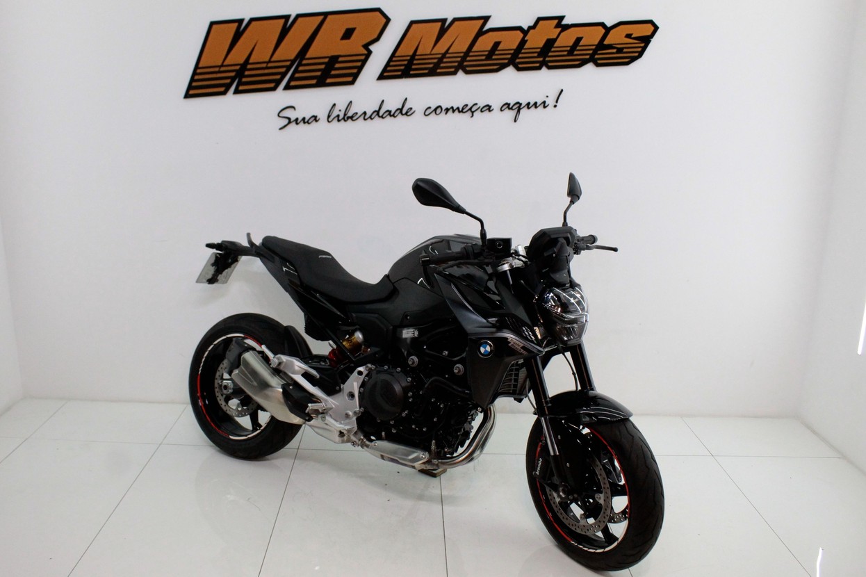 BMW F 900 GS PLUS
